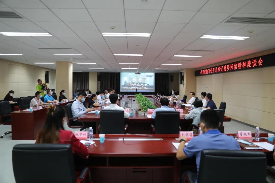 c3732dab129c45e3acfc18a330614cd7.jpg c3732dab129c45e3acfc18a330614cd7.jpg