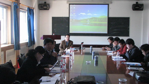 中原油田博士后科研工作站来我校宣讲招聘_石