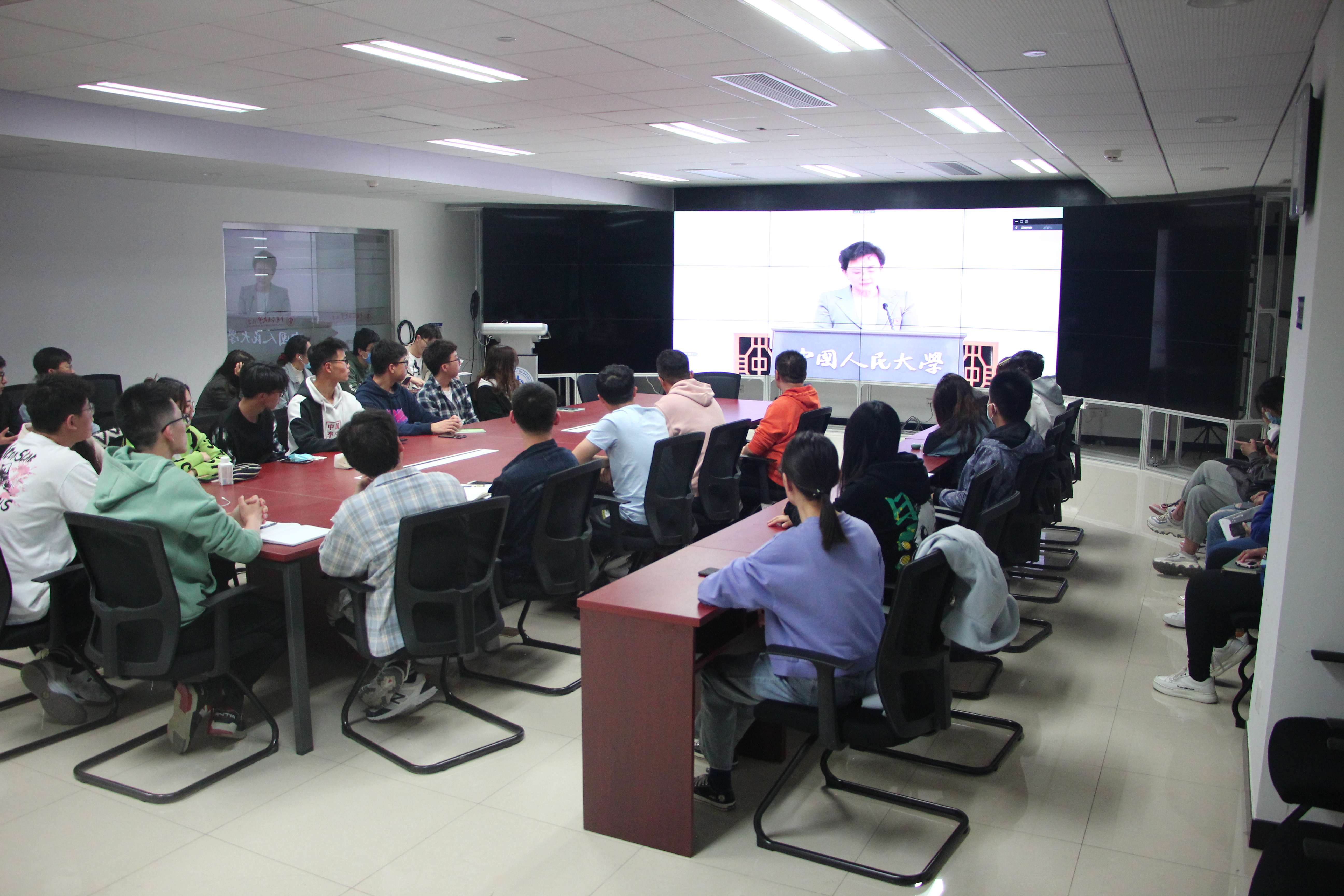 6f60a034a113435e9d1a3815eb22fd62.jpg 6f60a034a113435e9d1a3815eb22fd62.jpg