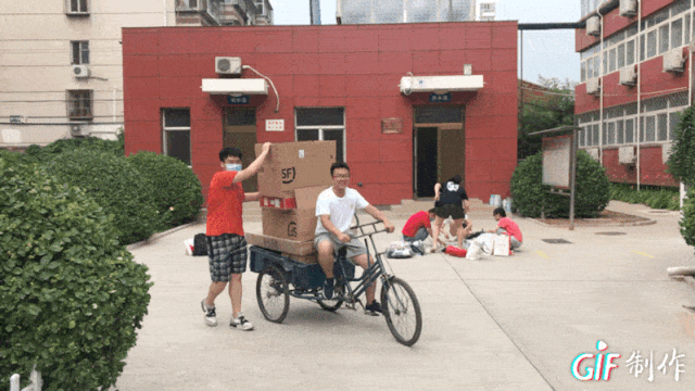 ebc28cb1bd354a8f83c9553e189f3926.gif ebc28cb1bd354a8f83c9553e189f3926.gif