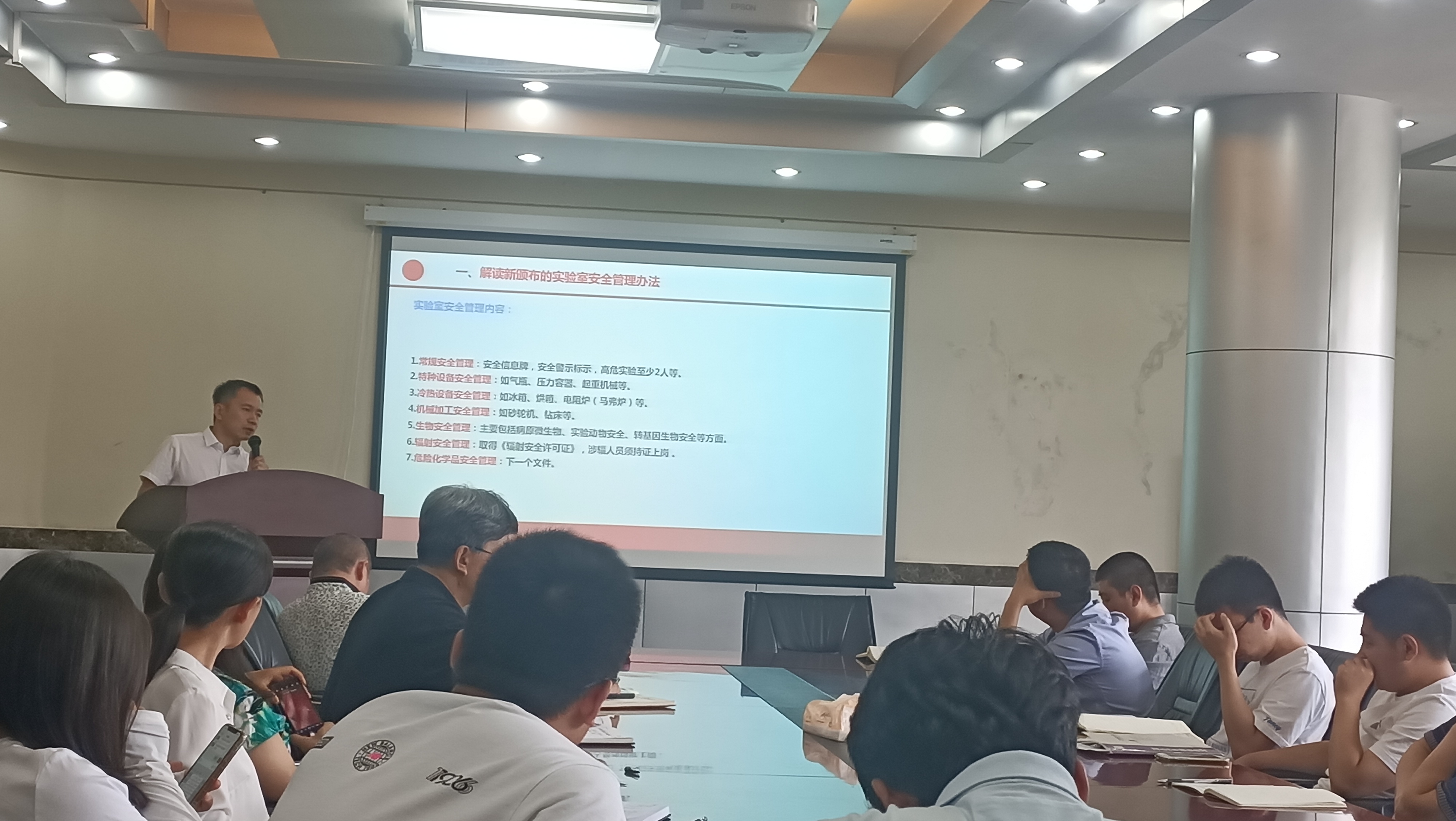 0217abdaf4d444d3a25c47fc6fd4a881.jpg 0217abdaf4d444d3a25c47fc6fd4a881.jpg