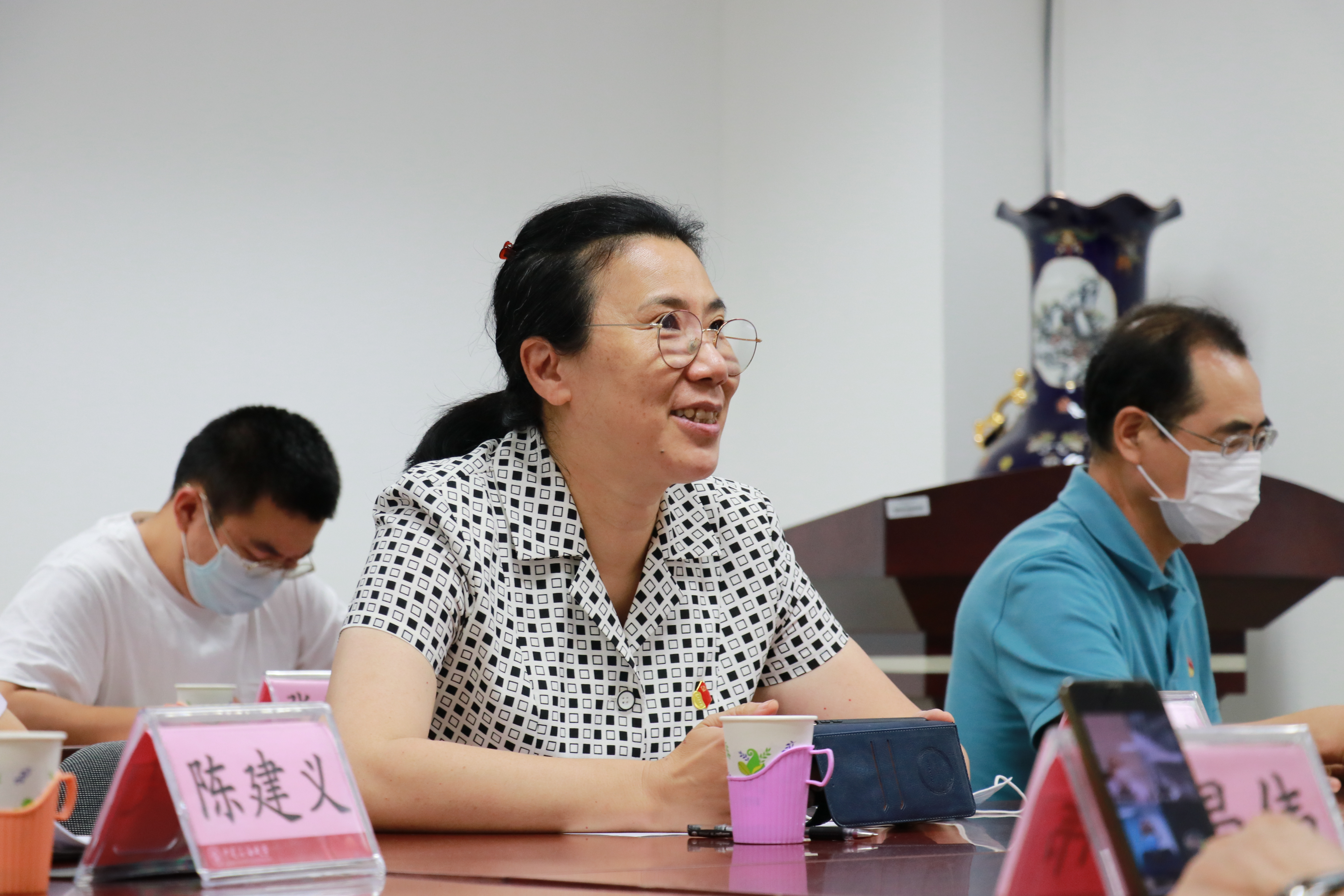 dfa9429a521f45bd86b9cac4de1c489b.jpg