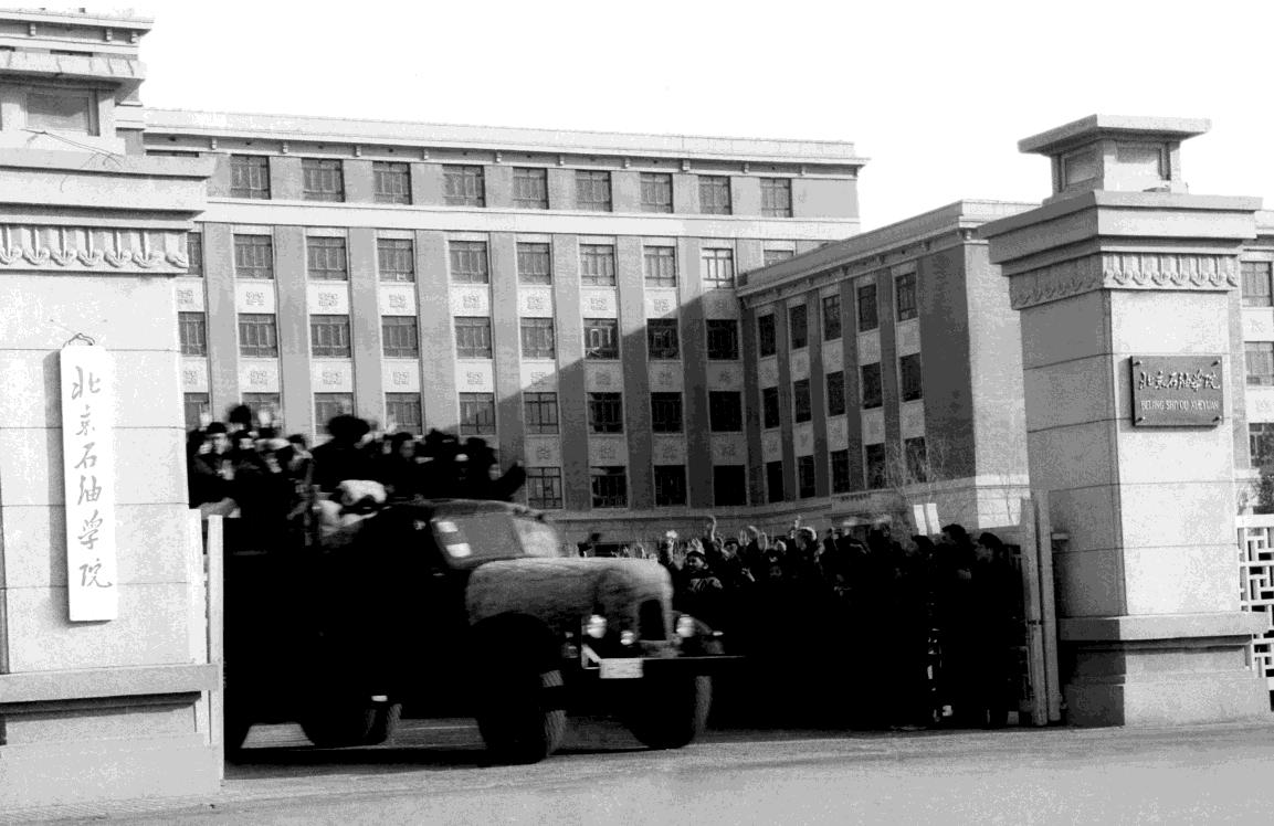 8f4f88b1781640319f7e19bdd52bacd3.png 8f4f88b1781640319f7e19bdd52bacd3.png