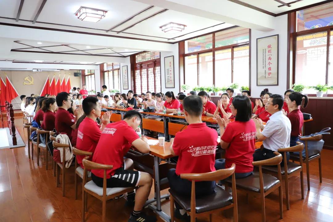 76f087d2c856432798c38aa9c7e4c03d.jpg 76f087d2c856432798c38aa9c7e4c03d.jpg