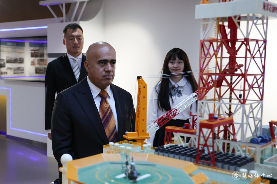 屏幕截图 2023-03-31 094013.png