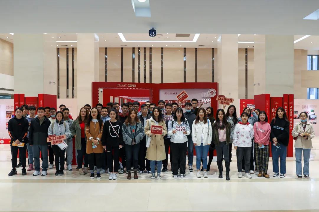 2fdabfc091794a1c82956f4430203c1b.jpg 2fdabfc091794a1c82956f4430203c1b.jpg