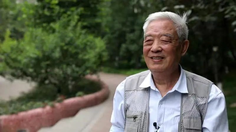 8ef9081ee2ab408cb345e9face45d3ba.jpg 8ef9081ee2ab408cb345e9face45d3ba.jpg