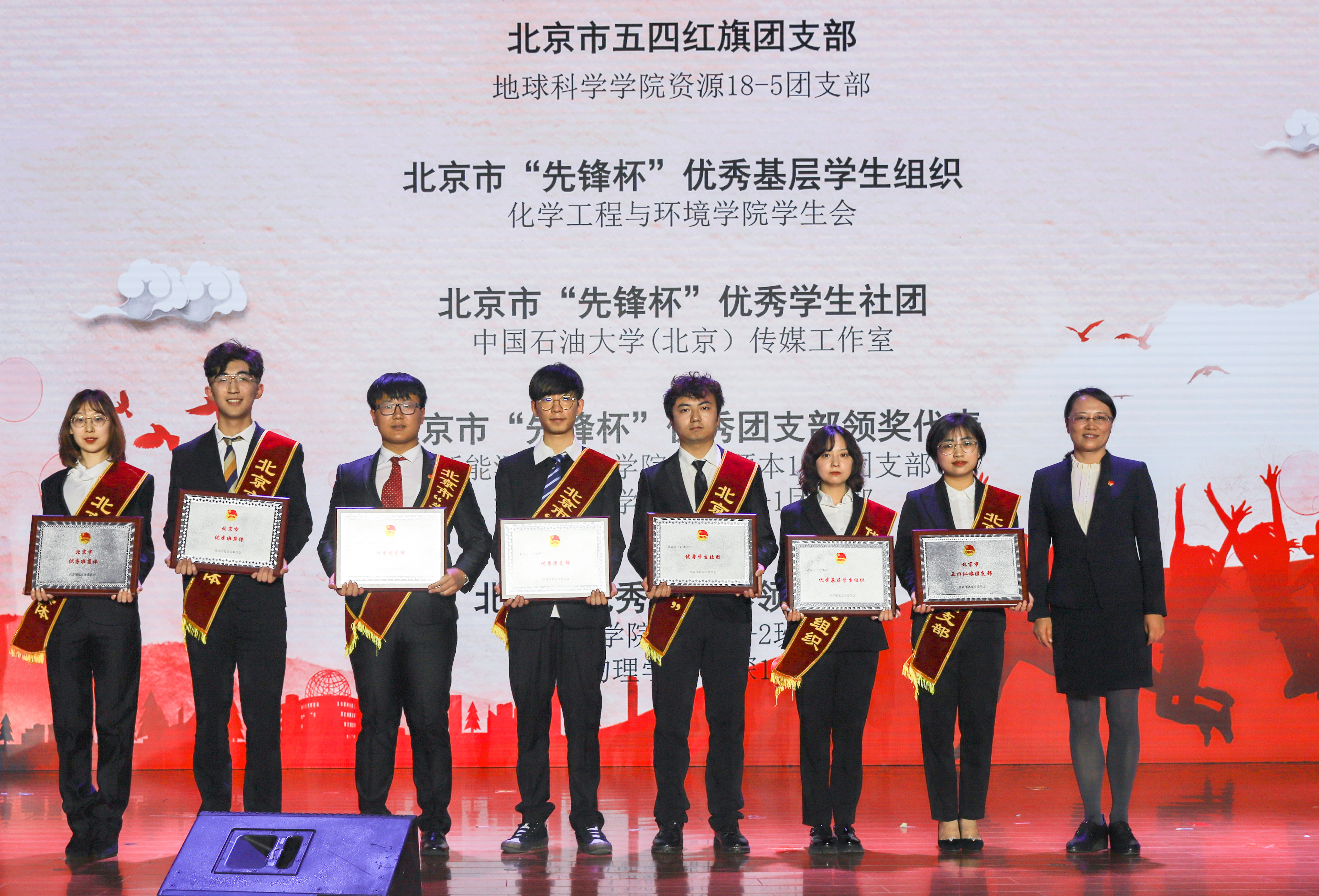 ba9261717fae41e19280fb5d5cae1b05.jpg ba9261717fae41e19280fb5d5cae1b05.jpg