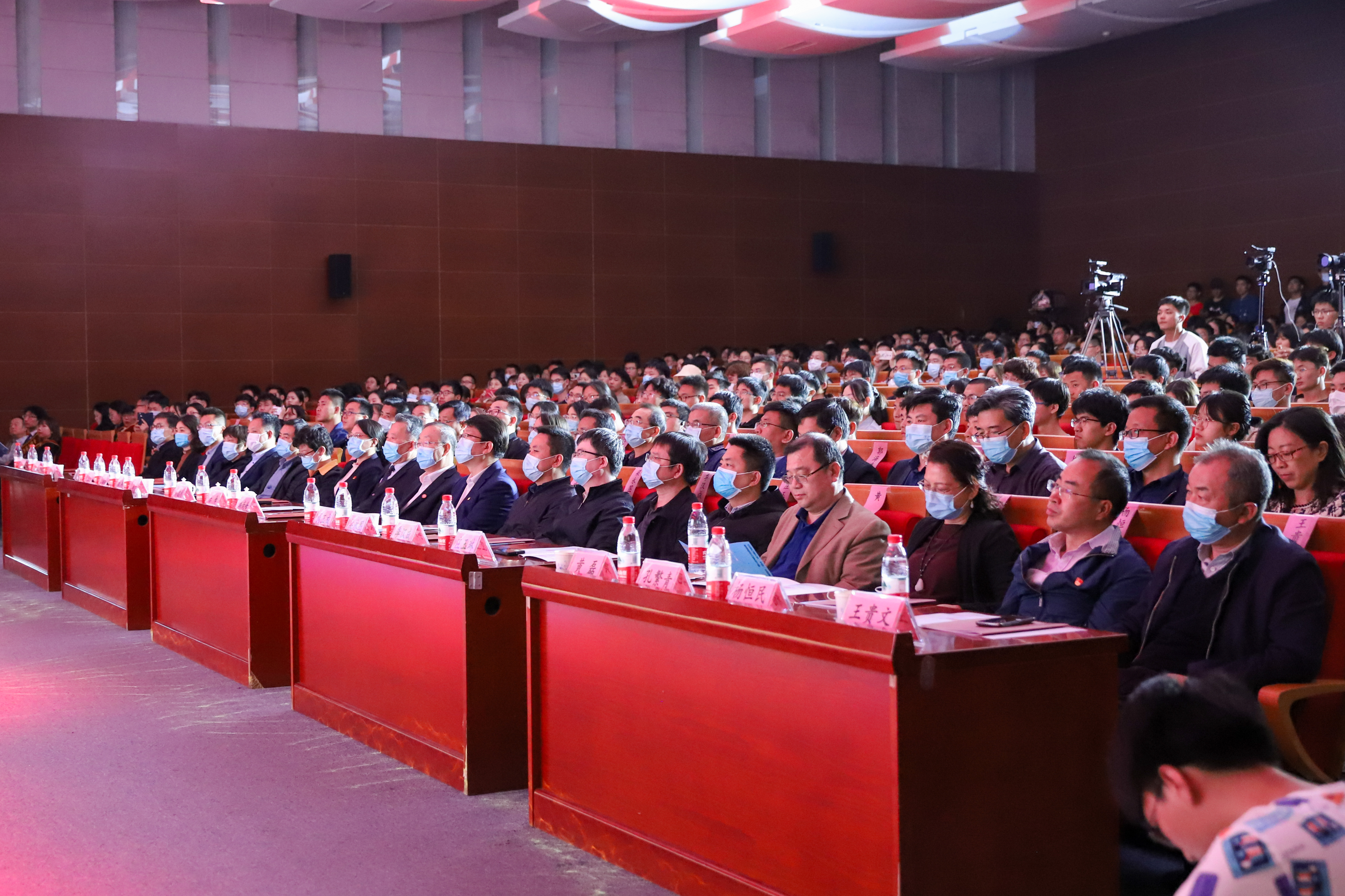 f33a82c90f5849a0b303307588601ef8.jpg f33a82c90f5849a0b303307588601ef8.jpg