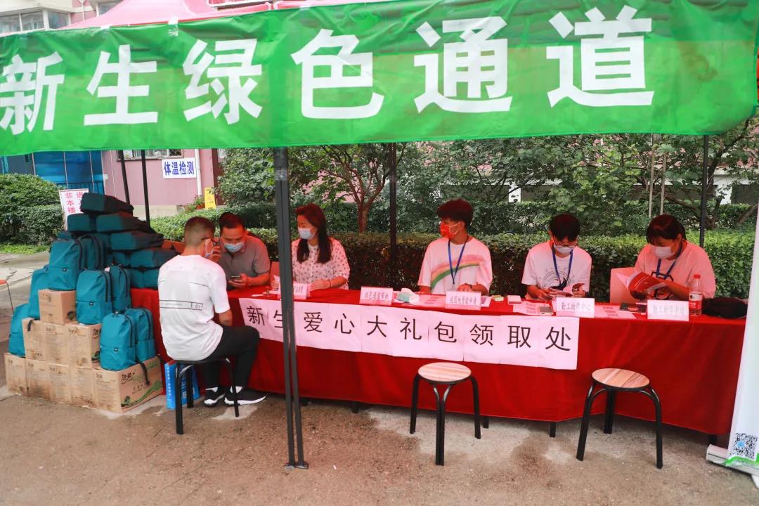 5c3e6a60f0b64e23997daccc29870720.jpg 5c3e6a60f0b64e23997daccc29870720.jpg