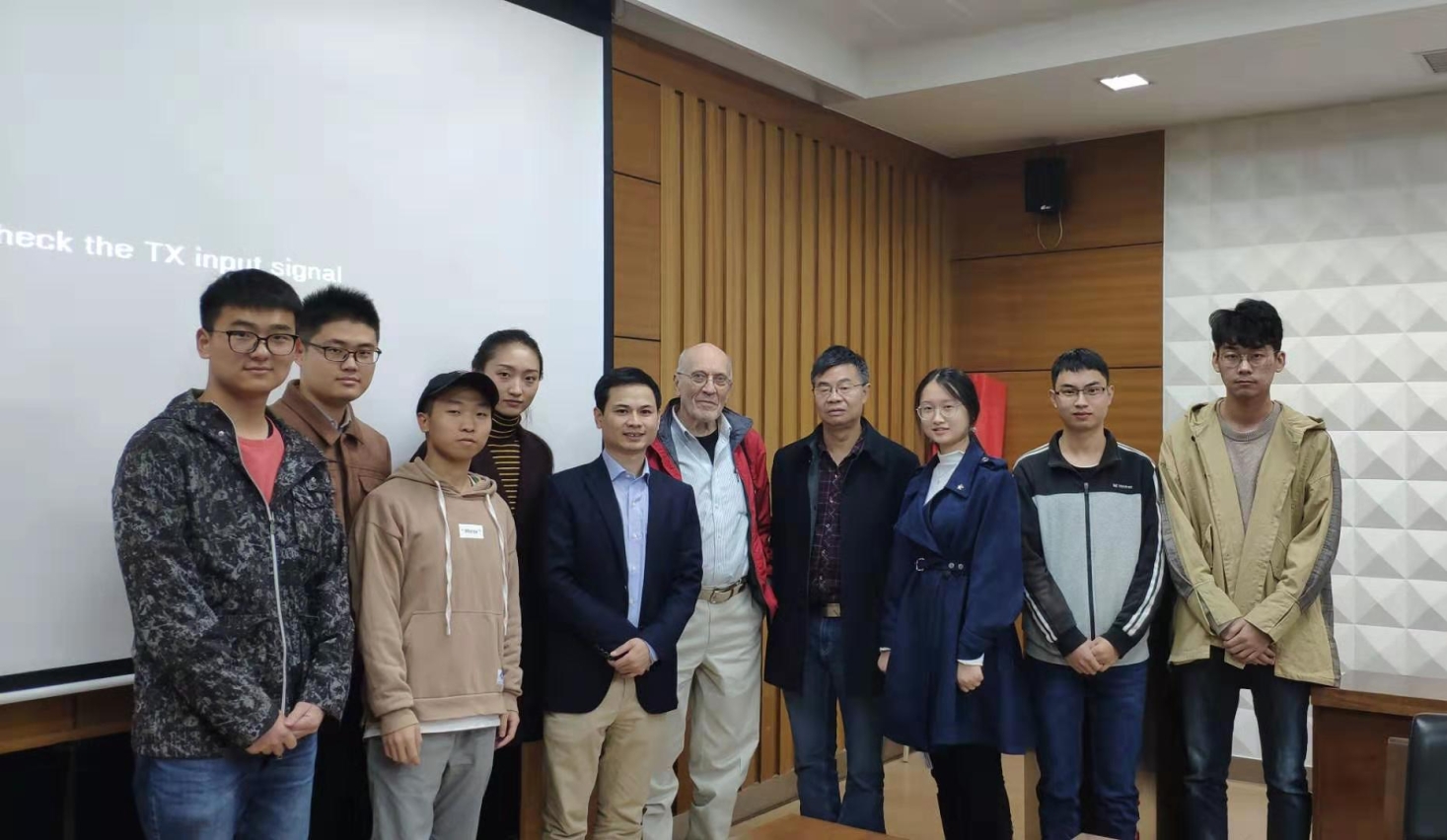 C:\Users\win7\AppData\Local\Temp\WeChat Files\1256be6330ff528e0ee0c24c905cfea.jpg