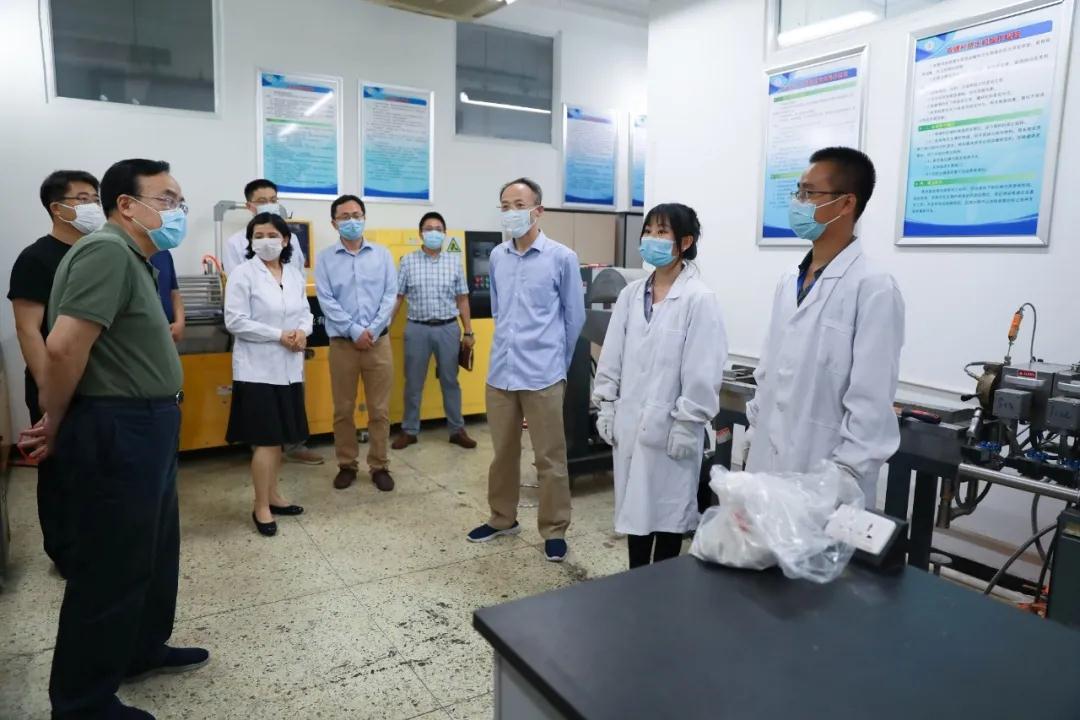 472b58b0e55641cebc763b71660d3d03.jpg 472b58b0e55641cebc763b71660d3d03.jpg