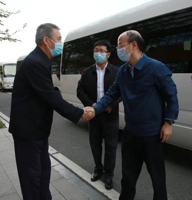 19b86554901c4903b09f53e36a2080da.jpg 19b86554901c4903b09f53e36a2080da.jpg