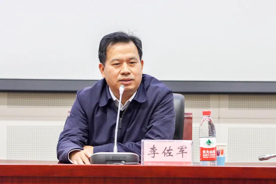 d4d55adefa5447d5b94d8ef0af012d7c.jpg d4d55adefa5447d5b94d8ef0af012d7c.jpg