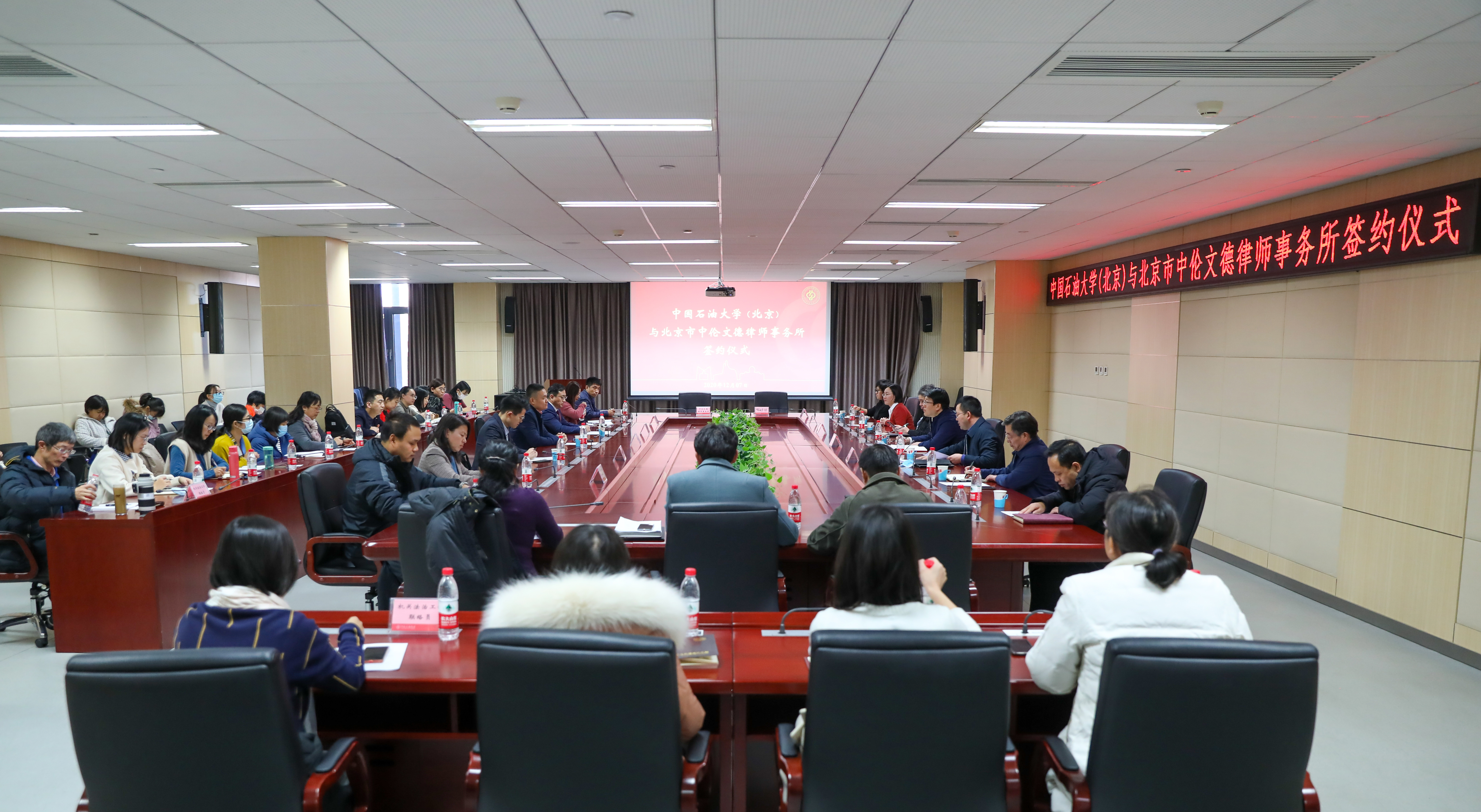 0995cf1f3bef4df0953d34b558ae3d6d.jpg 0995cf1f3bef4df0953d34b558ae3d6d.jpg