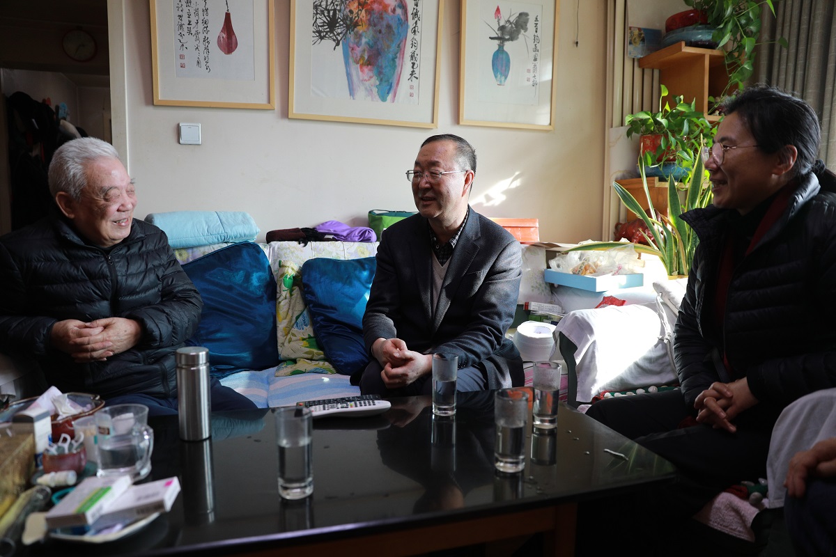 fb95c7d19b2240418ab2edefb8be5716.jpg fb95c7d19b2240418ab2edefb8be5716.jpg