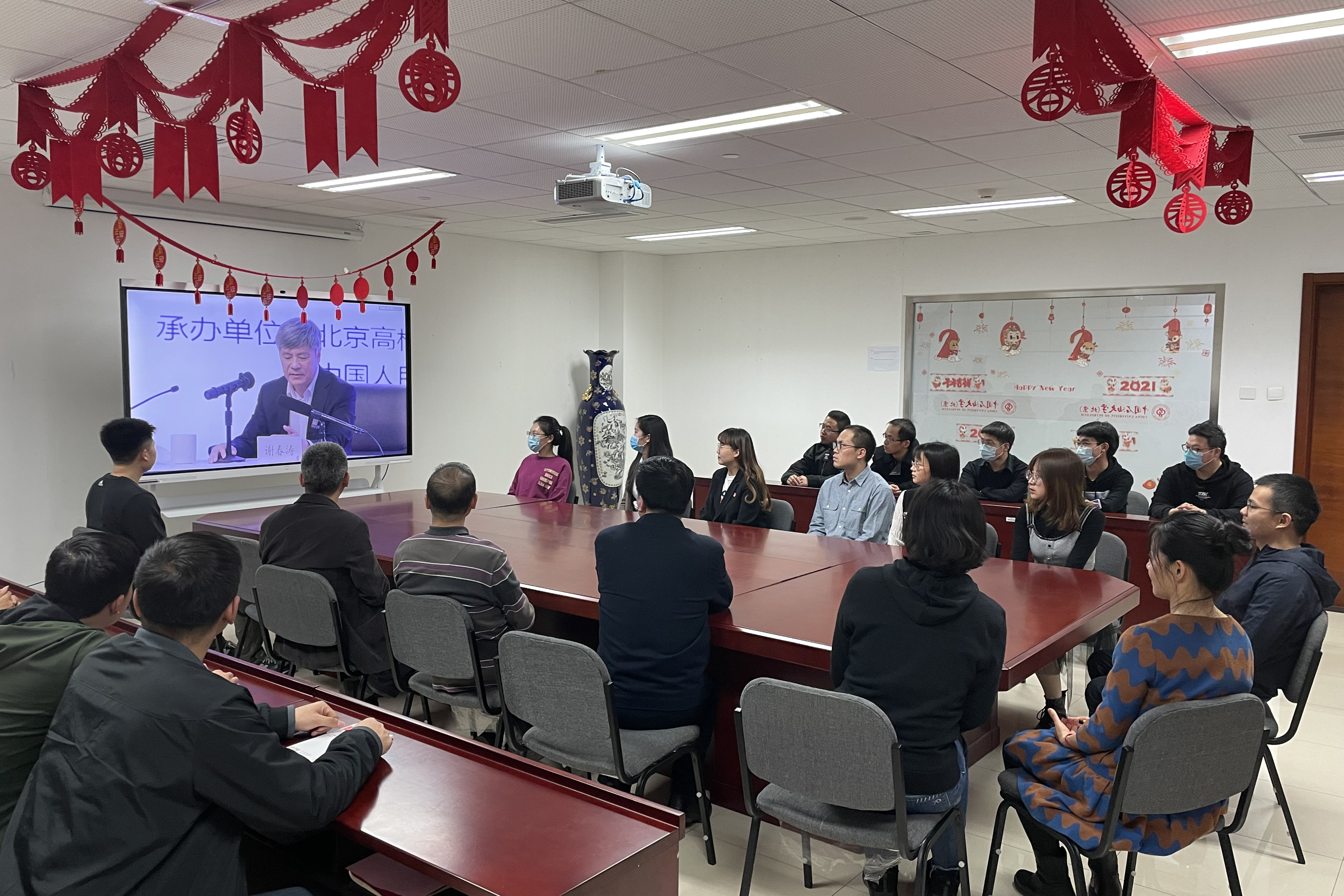 0f272aaca791425ea0f5f583953169bb.jpg 0f272aaca791425ea0f5f583953169bb.jpg