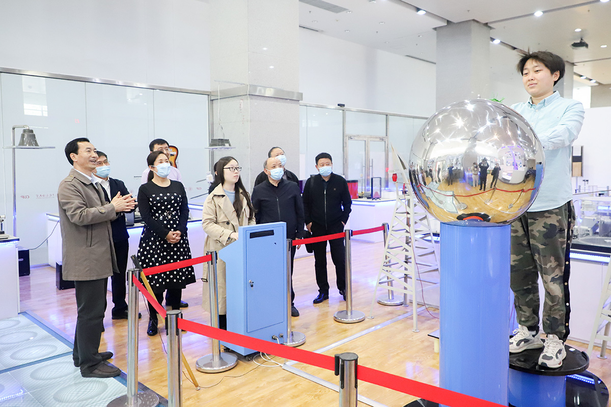 4abdaaf174684ccc8edeb7da97f7ac69.jpg 4abdaaf174684ccc8edeb7da97f7ac69.jpg