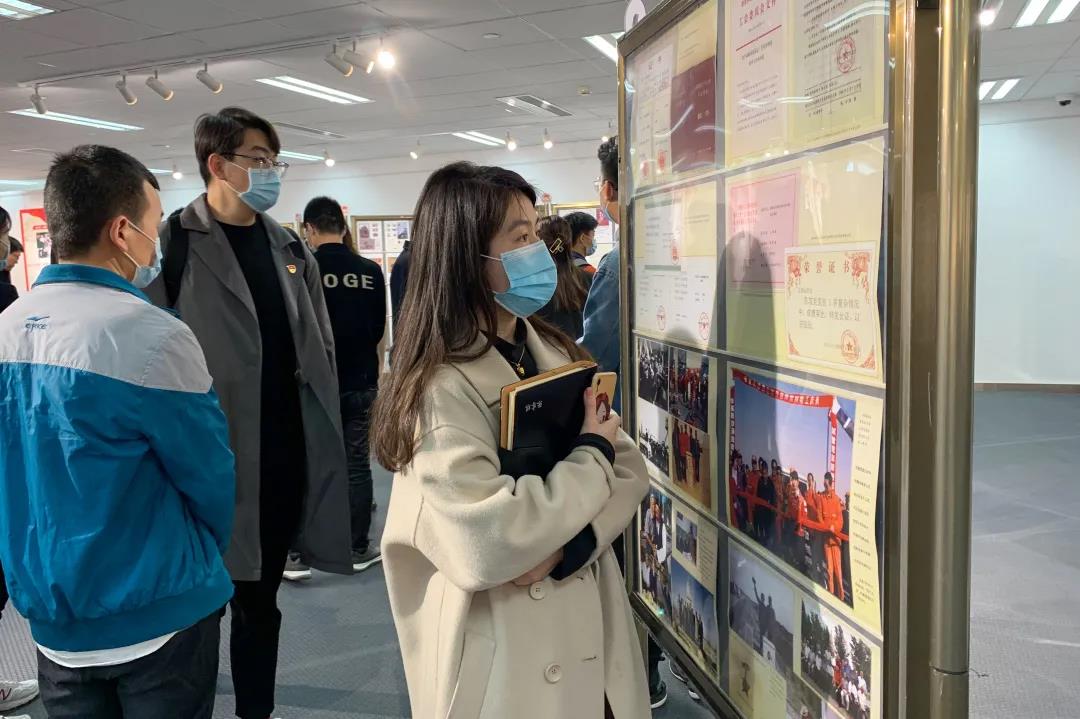 b8bcce37cbd94481991ace52c90b82ea.jpg b8bcce37cbd94481991ace52c90b82ea.jpg