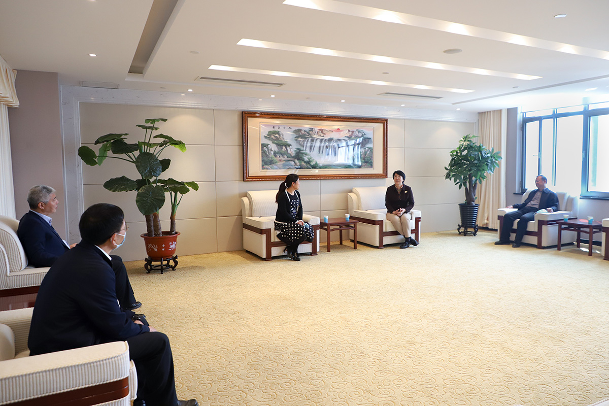 efef504a9f3e43ac901e2949bddb6e15.jpg efef504a9f3e43ac901e2949bddb6e15.jpg