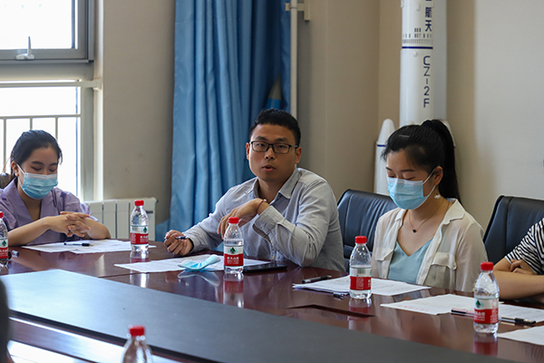 优秀毕业生座谈会 (9).jpg