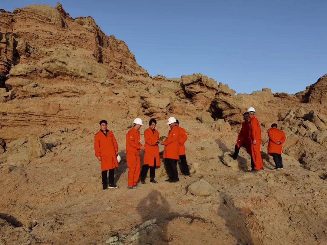 ba3a889f5d2544b896a15623b4815c2e.jpg ba3a889f5d2544b896a15623b4815c2e.jpg