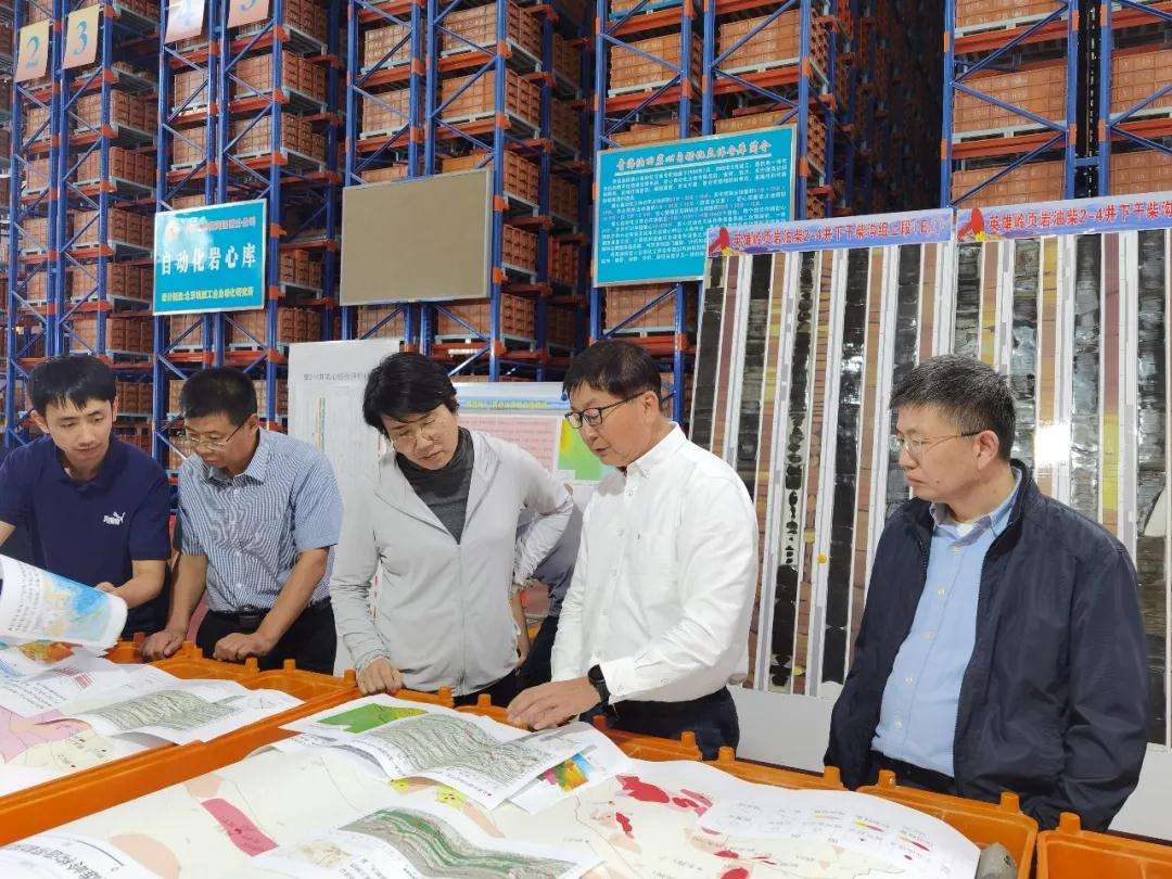 d22fd919f7d5478a87a2f4c6b5837366.jpg d22fd919f7d5478a87a2f4c6b5837366.jpg