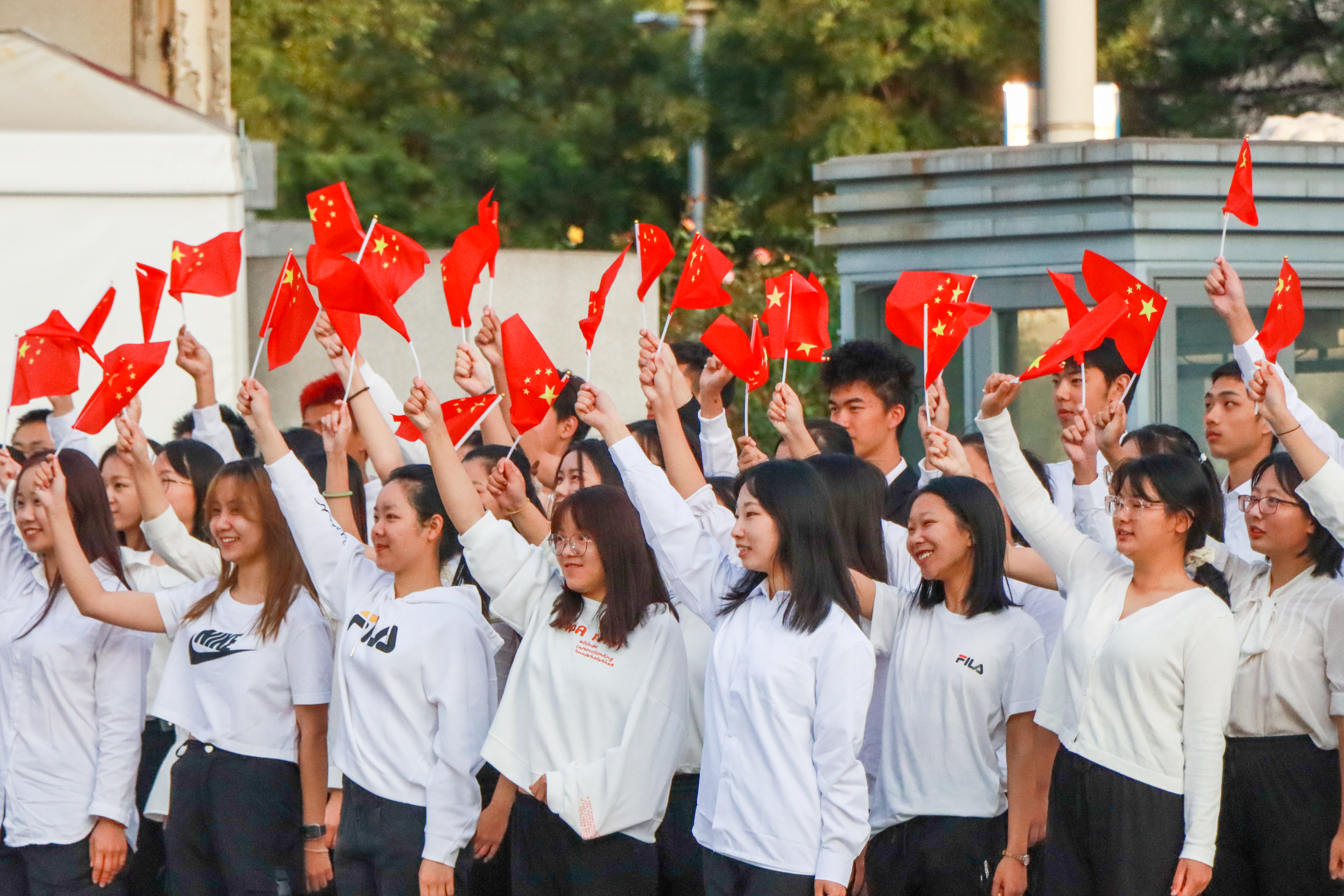 889e393090b1400f82fa4532e0f5be03.jpg 889e393090b1400f82fa4532e0f5be03.jpg