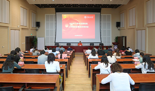 065108f1f9244a048c64f660b6163a12.jpg 哟个.jpg