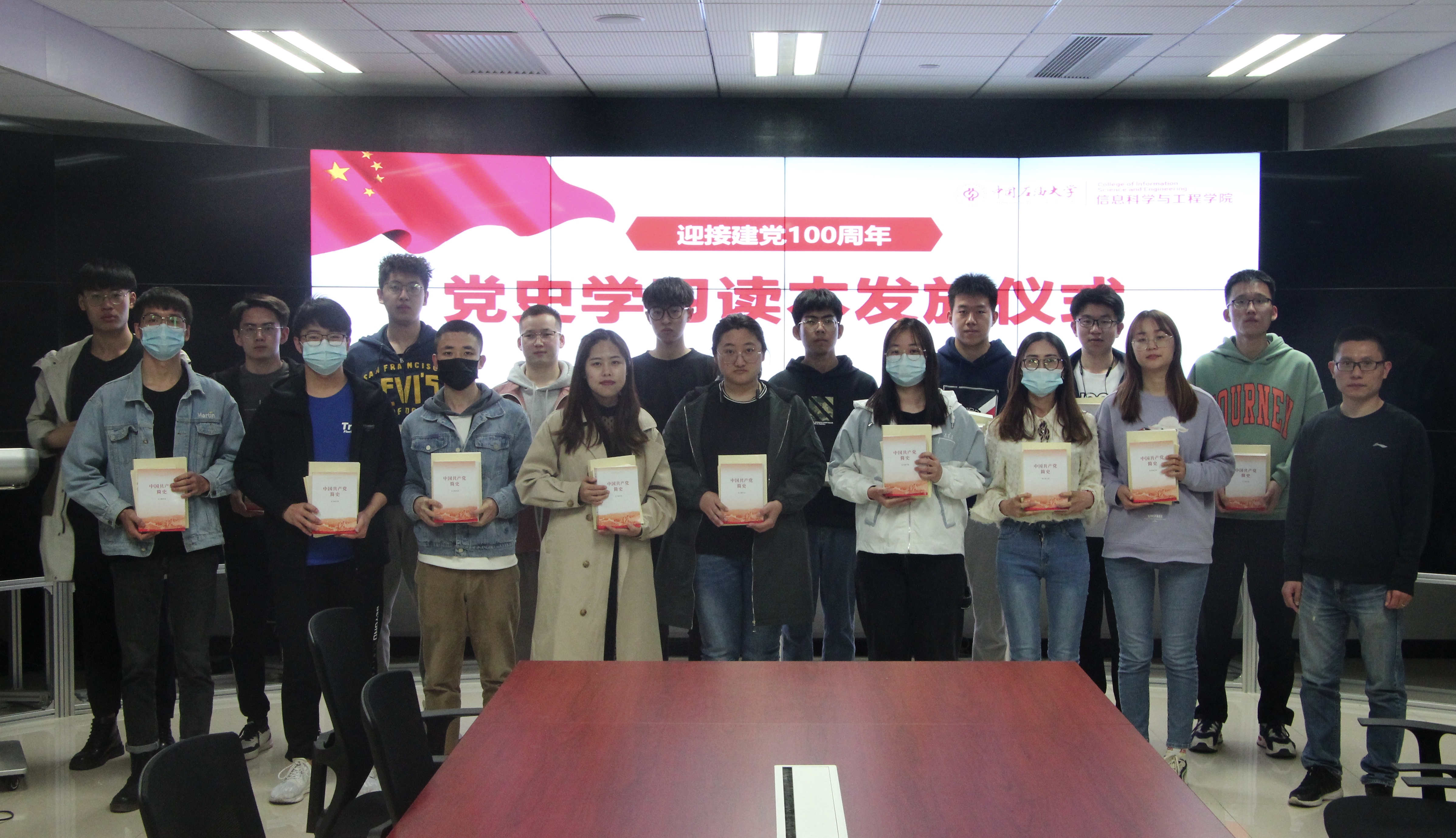 cecda92470e948e9b637106ab62c6393.jpg cecda92470e948e9b637106ab62c6393.jpg