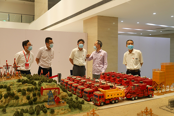 4692ffdbd4774b87ab459a8a50ebdfb0.jpg 市教委巡查陈淼摄(11).jpg