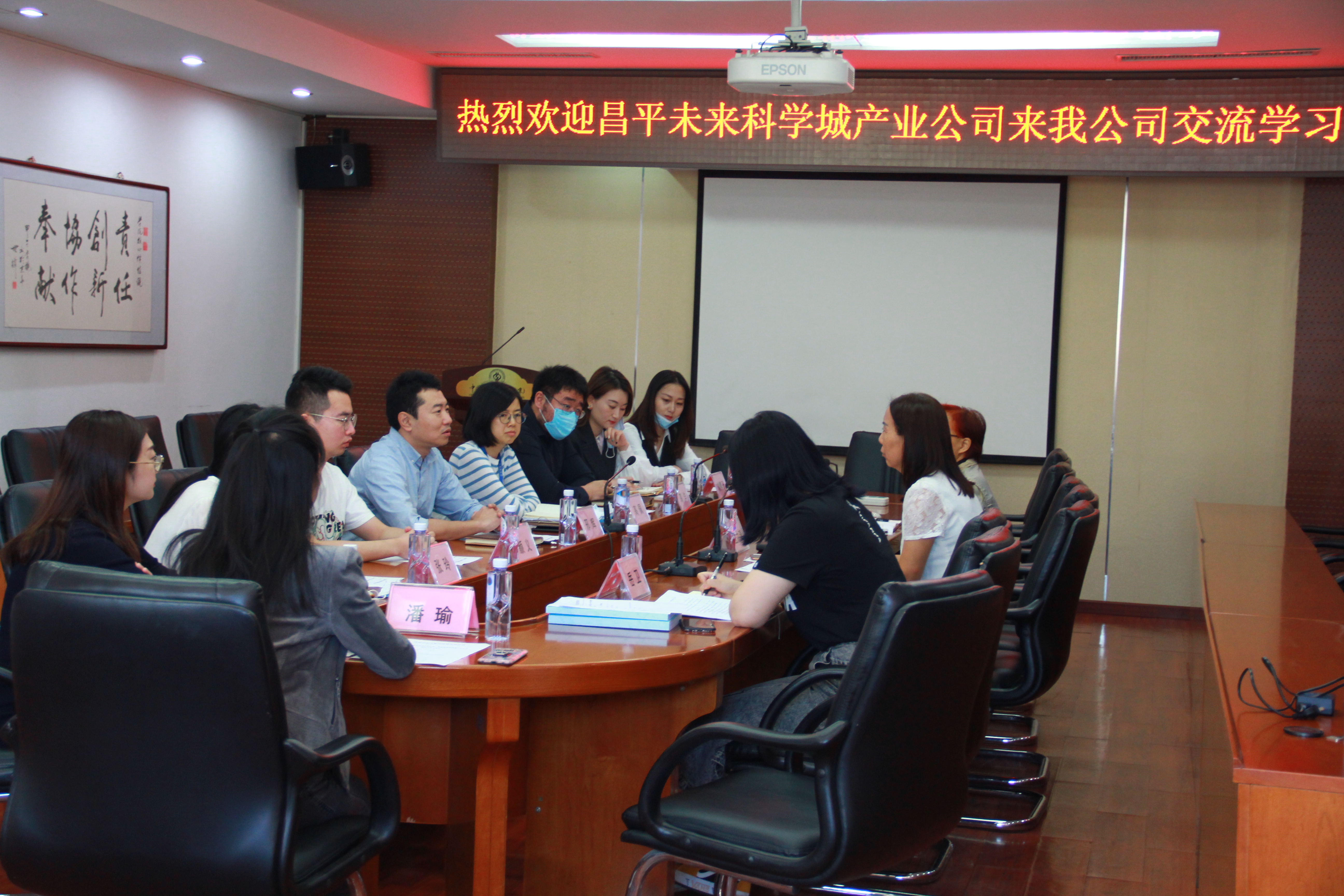 ab9b0f1cc2744a448cd187d94c4144e6.jpg ab9b0f1cc2744a448cd187d94c4144e6.jpg